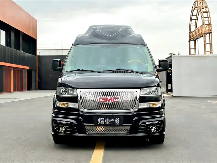 GMC Savana 2020 — фото 2