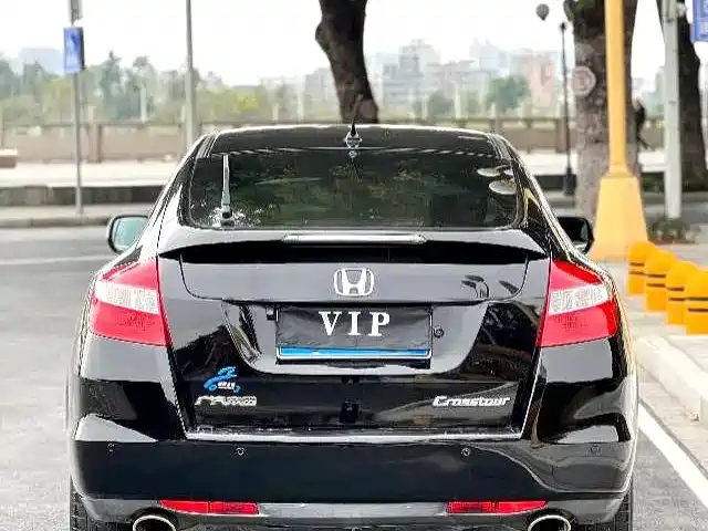 Honda Crosstour 2013 — фото 5