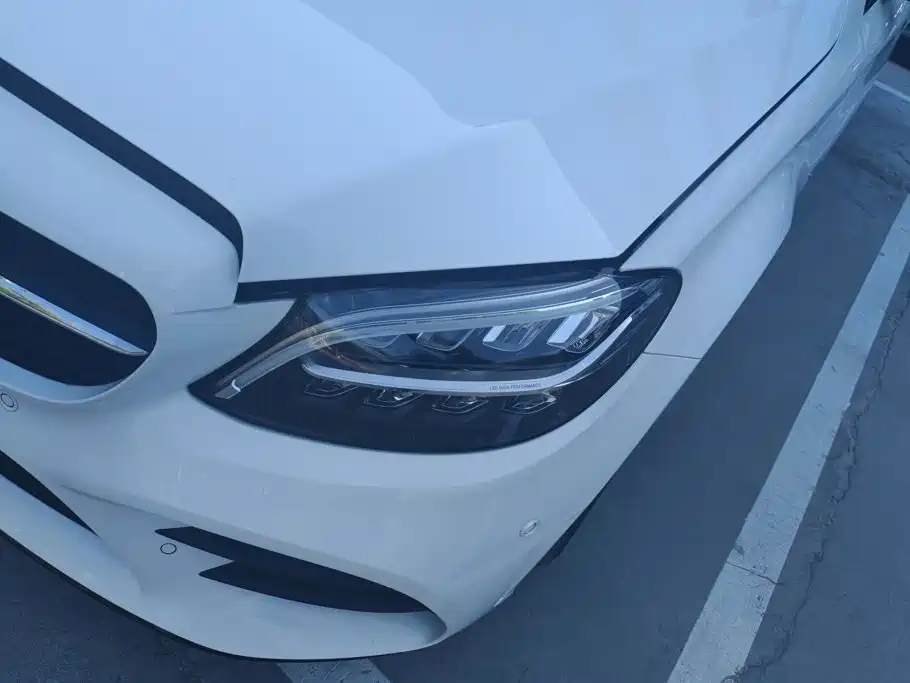 Mercedes-Benz C-Class 2021