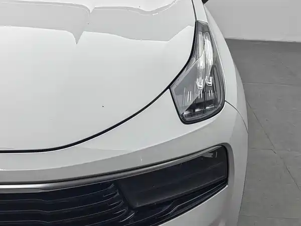 Lynk & Co 01 2018
