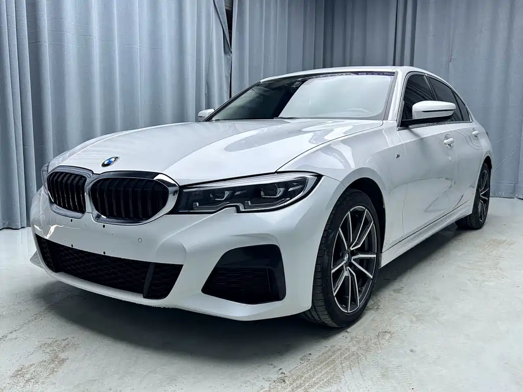 BMW 3 Series 2022