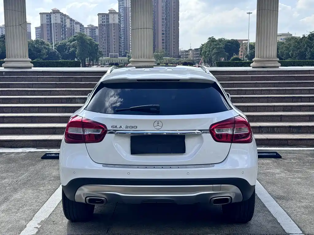 Mercedes-Benz GLA 2016 — фото 11