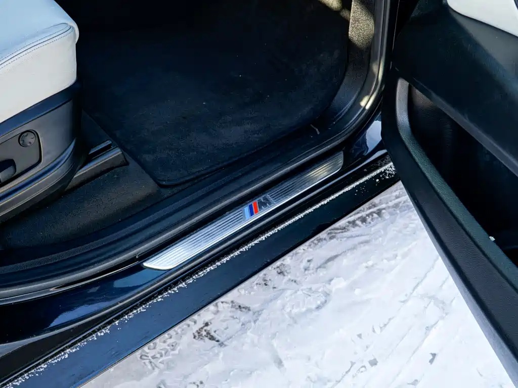 BMW X5 M 2011 — фото 13