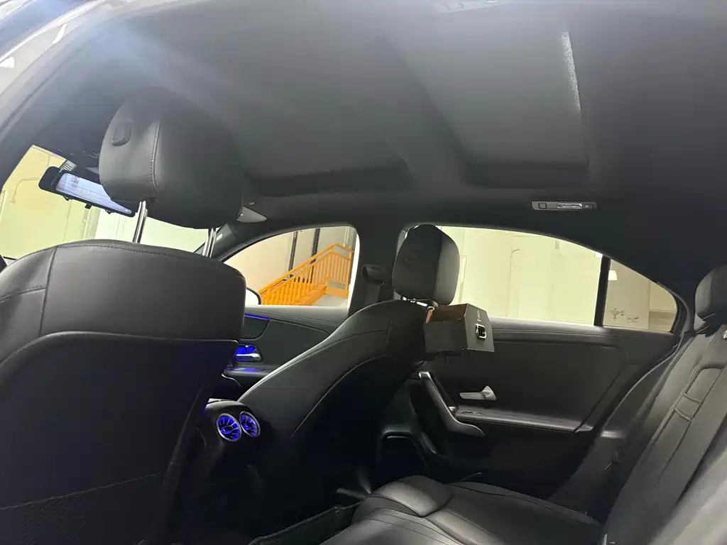 Mercedes-Benz A-Class 2022 — фото 15