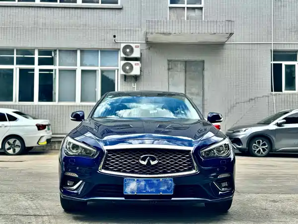 Infiniti Q50L 2019