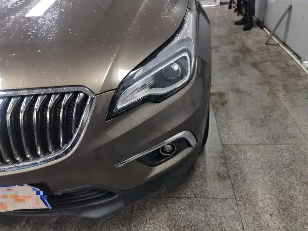 Buick Envision Plus 2016 — фото 24