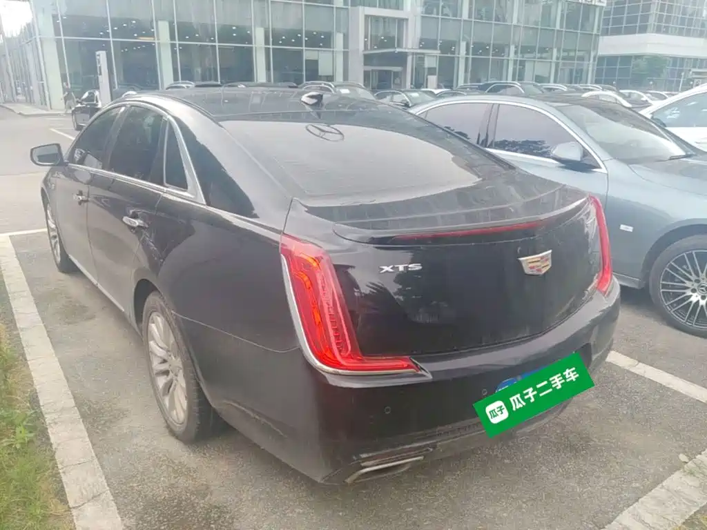 Cadillac XTS 2018 — фото 5