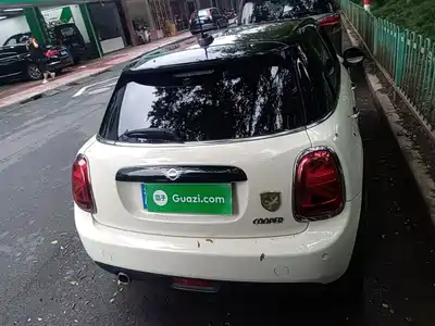 MINI MINI 2021