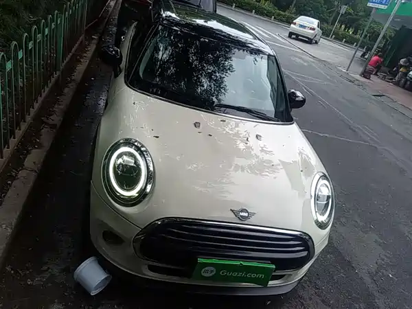 MINI 2021