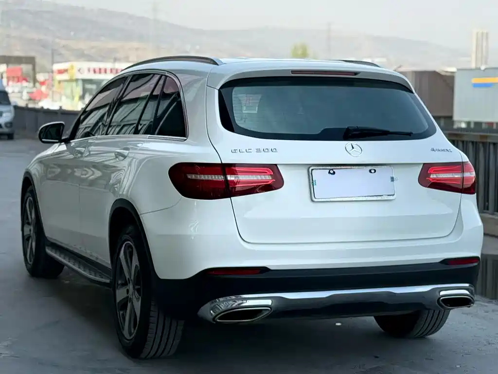 Mercedes-Benz GLC 2016