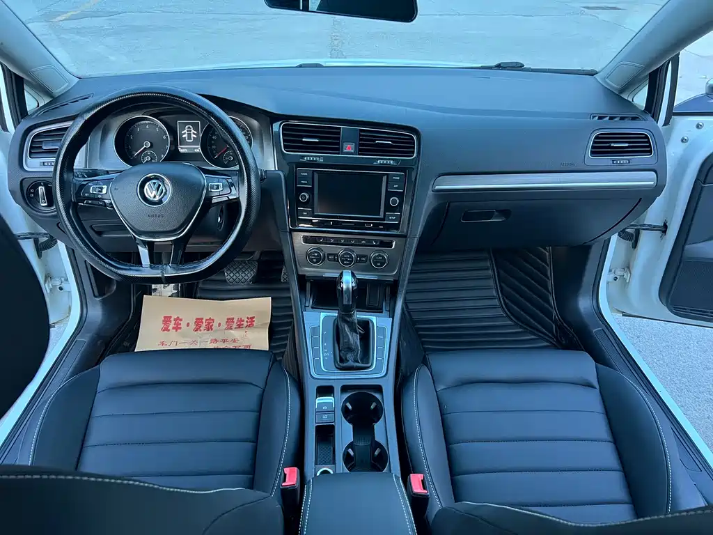 Volkswagen Golf 2016