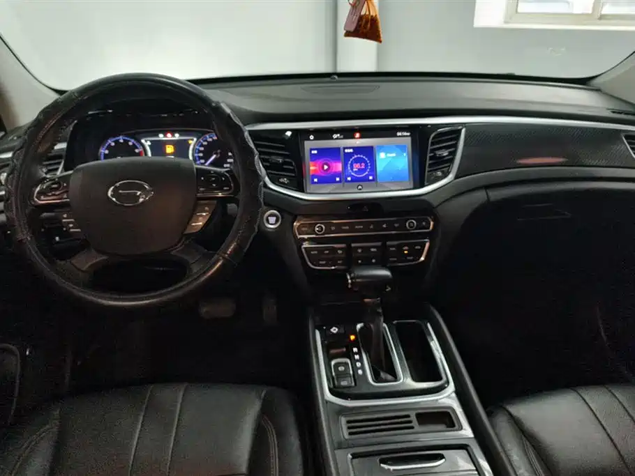 GAC Trumpchi GS7 2019 — фото 12