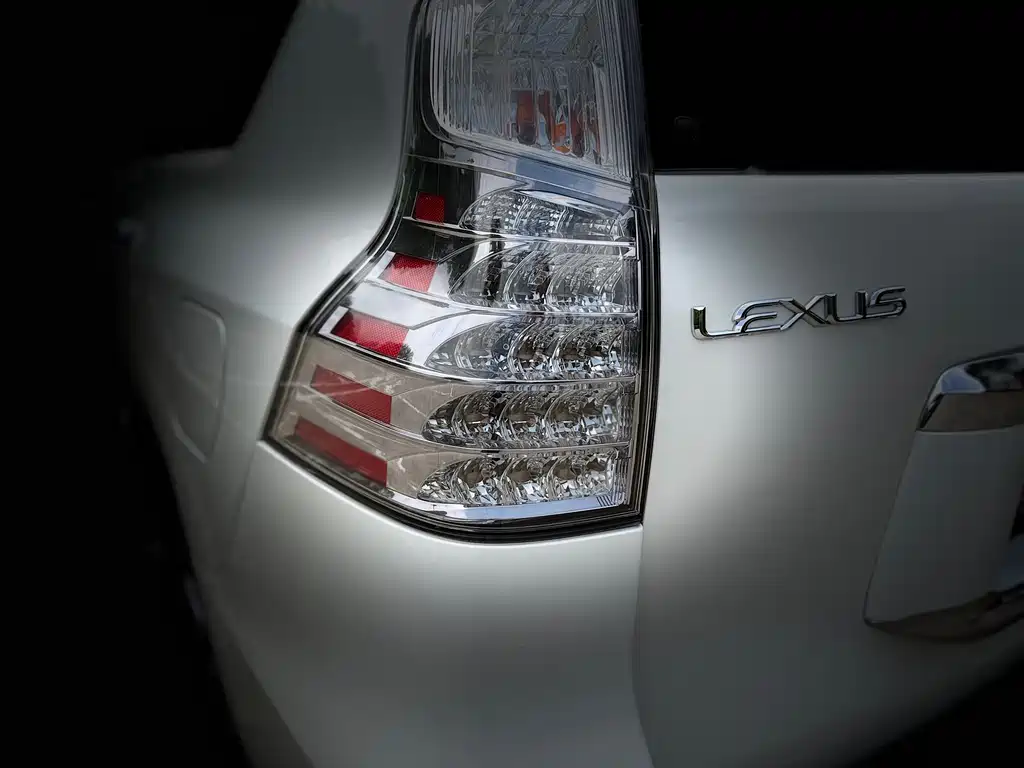 Lexus GX 2014 — фото 13