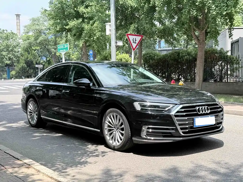 Audi A8 2019