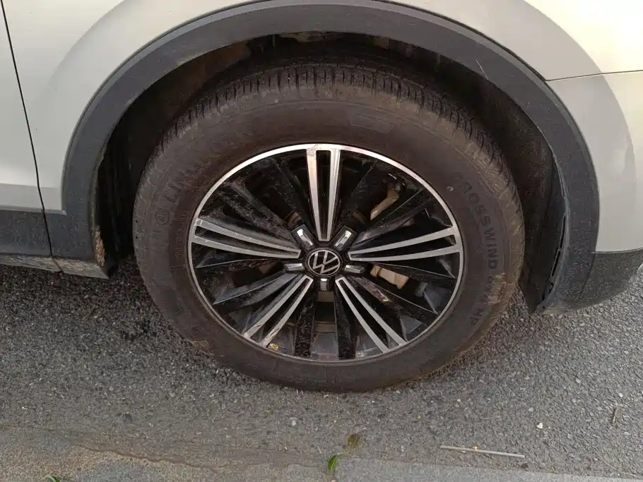 Volkswagen Tiguan L 2021