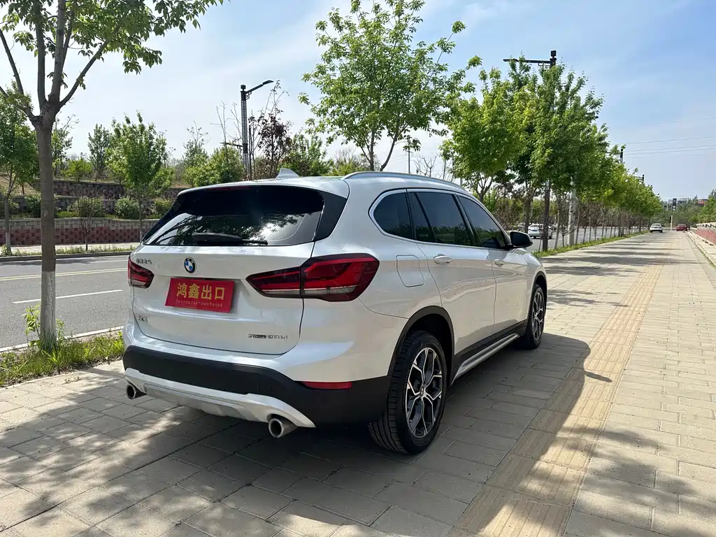 BMW X1 2022 — фото 9