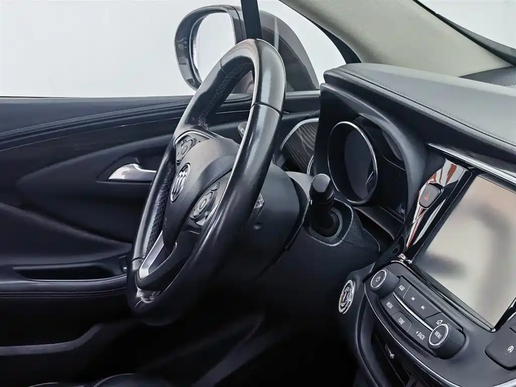 Buick Envision Plus 2020 — фото 22