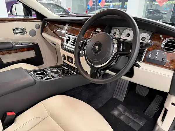 Rolls-Royce Ghost 2014