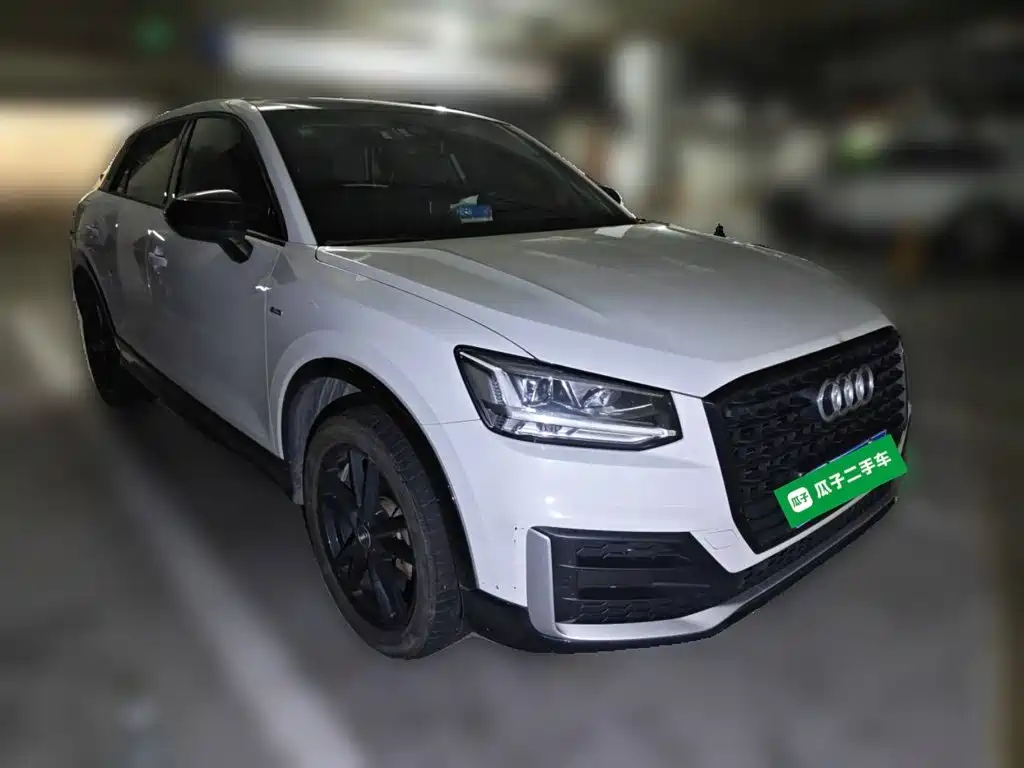 Audi Q2L 2021