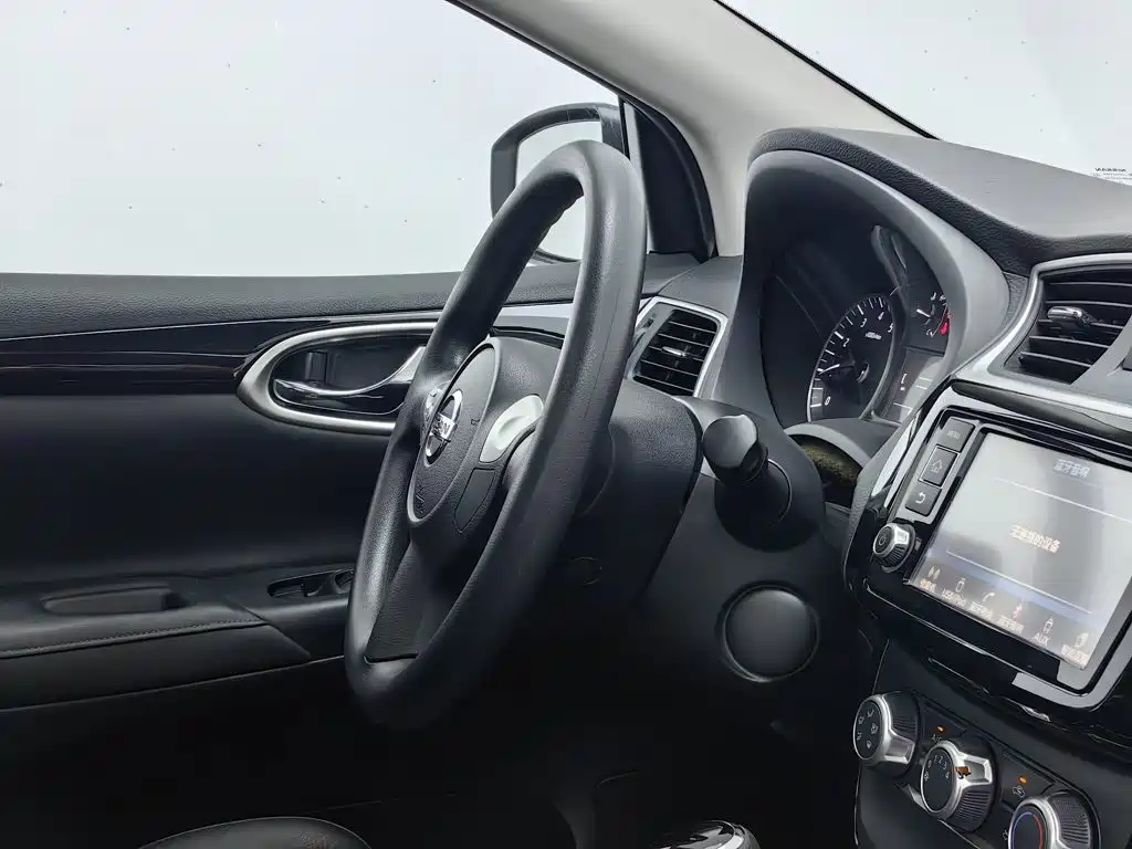 Nissan Sylphy 2016 — фото 22