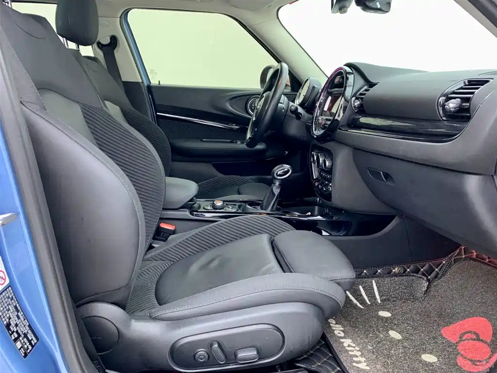 MINI Clubman 2018 — фото 11