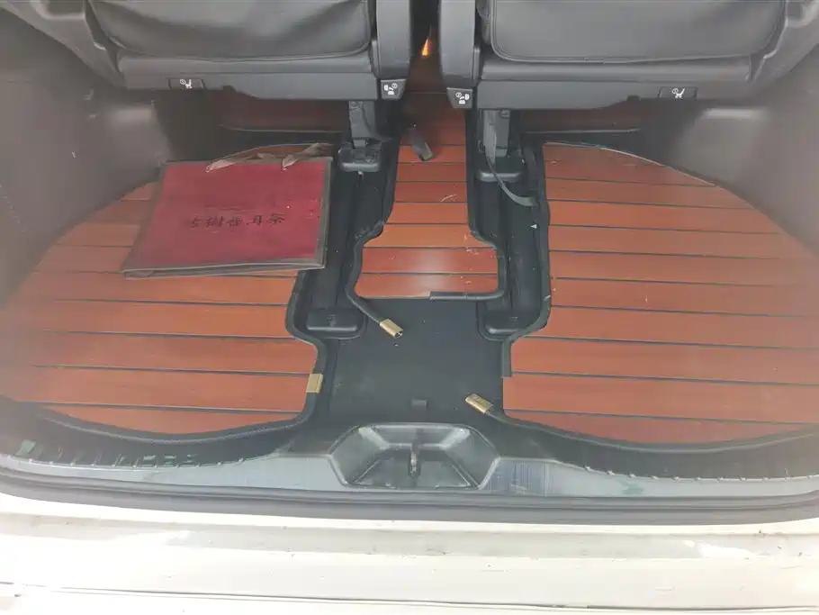 Toyota Alphard 2020 — фото 4