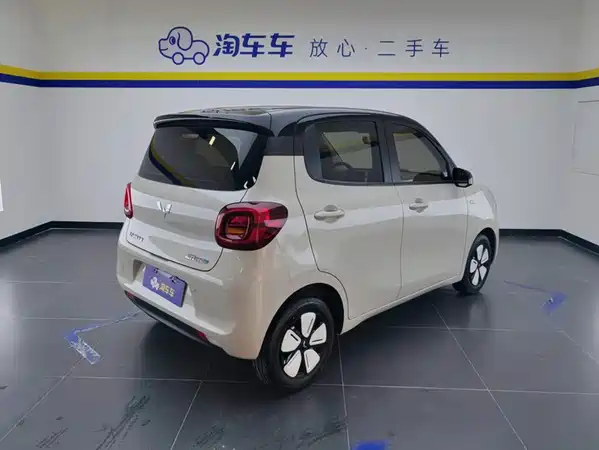 Wuling Hongguang MINIEV 2025