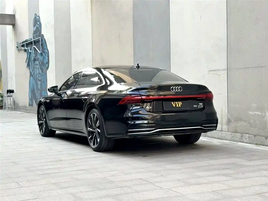 Audi A7L 2023 — фото 5