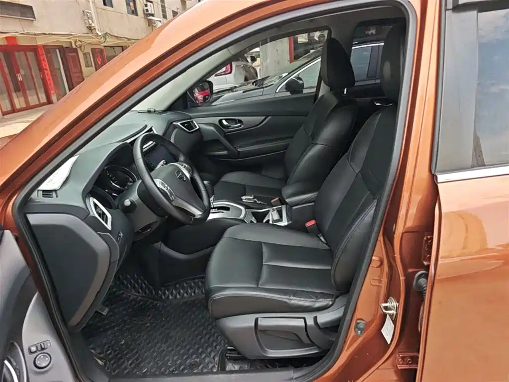 Nissan X-Trail 2017 — фото 15