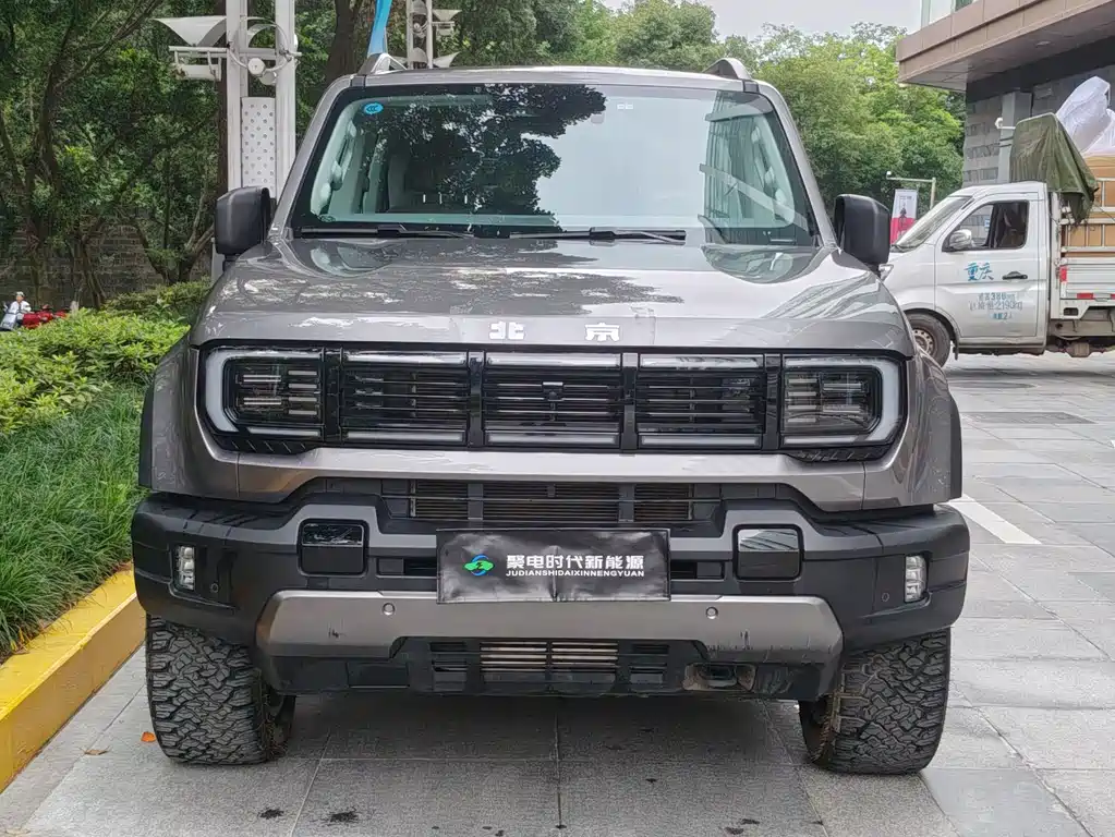Beijing Off-Road BJ40 EREV 2025 — фото 2