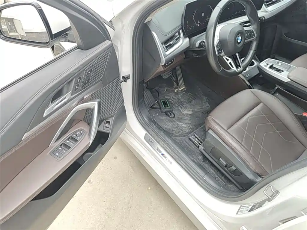 BMW X1 2023 — фото 16