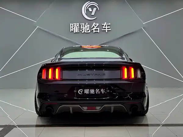 Ford Mustang 2015