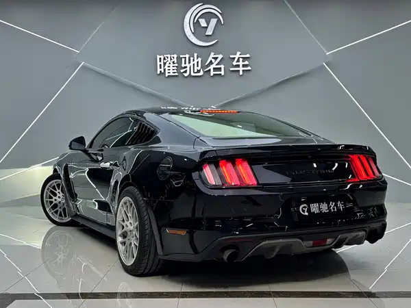 Ford Mustang 2015