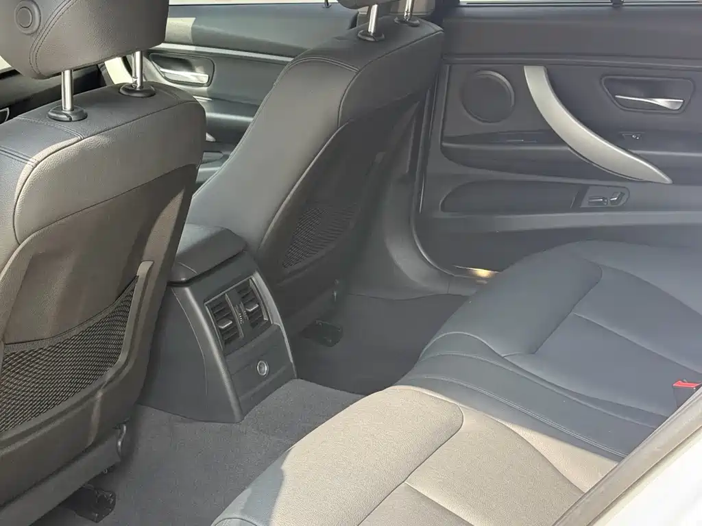 BMW 3 Series 2016