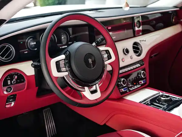 Rolls-Royce The Shining 2024
