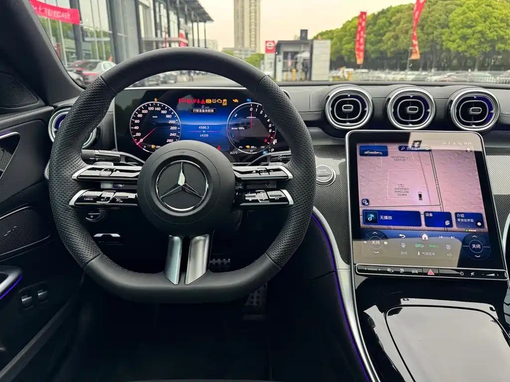 Mercedes-Benz C-Class New Energy 2025 — фото 16