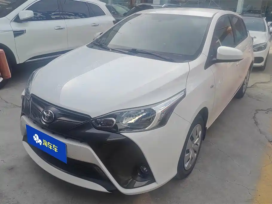 Toyota Yaris L 2018 — фото 1