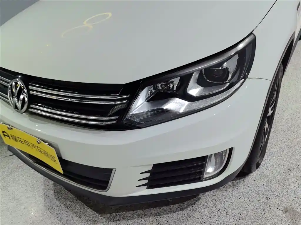 Volkswagen Tiguan 2017 — фото 18
