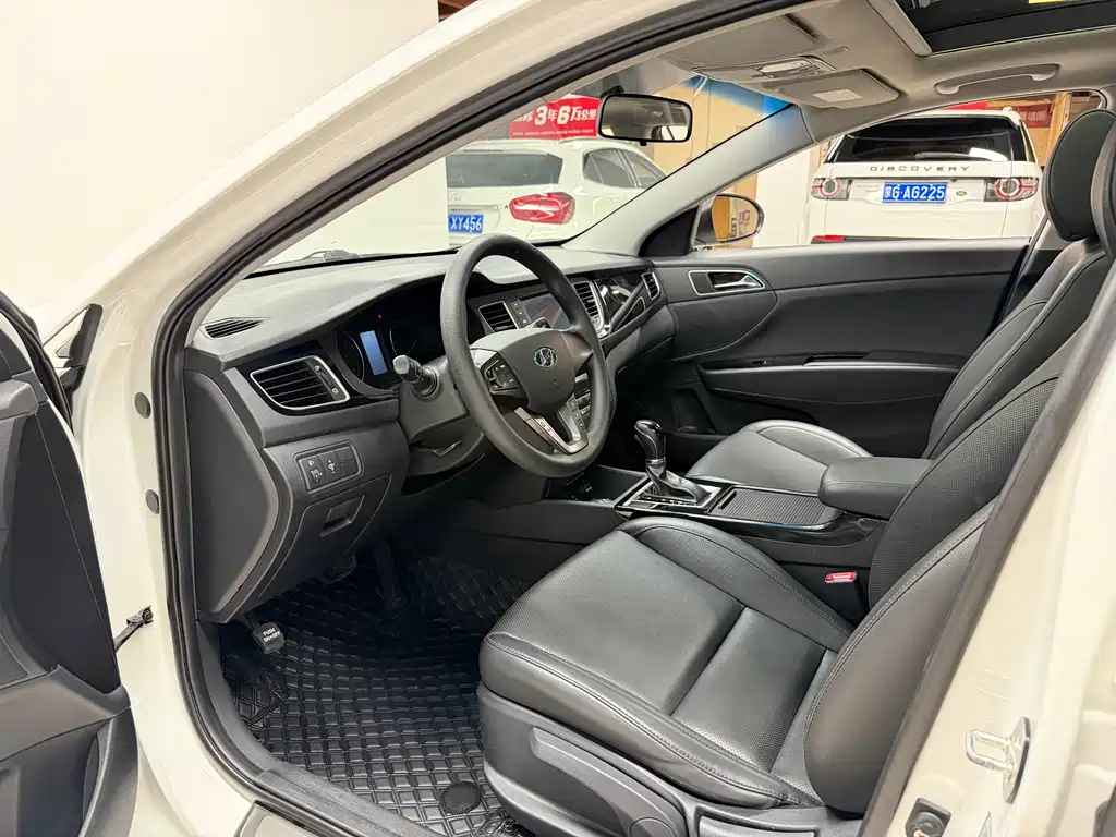 Hyundai Mistra 2016 — фото 7