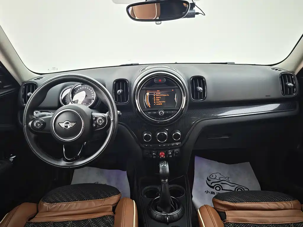 MINI Countryman 2017 — фото 15