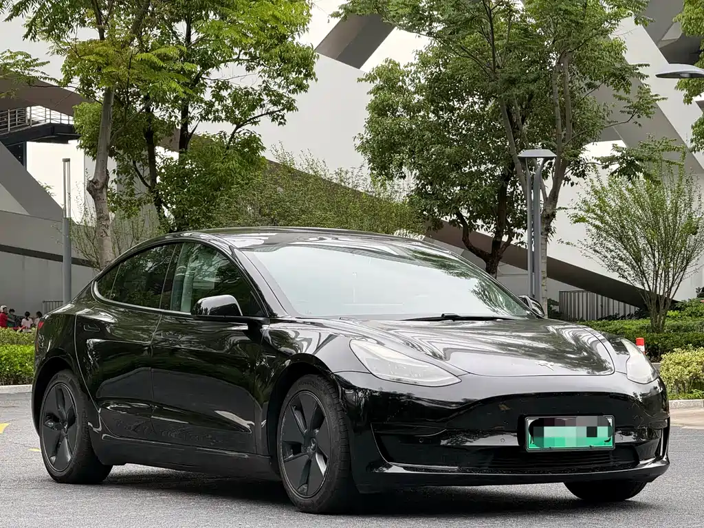 Tesla Model 3 2022 — фото 3