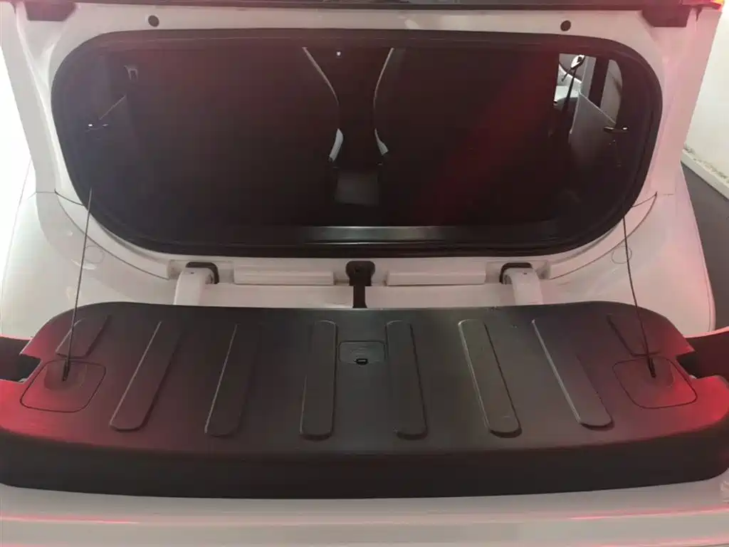 Wuling Nano EV 2022 — фото 19