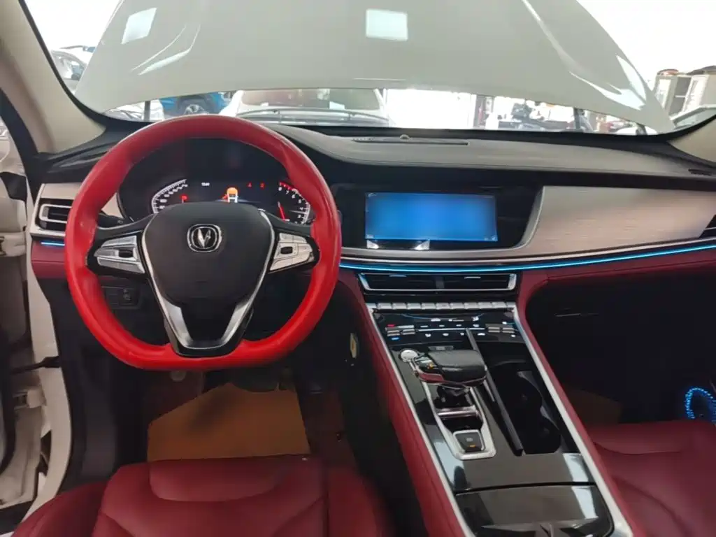 Changan CS85 COUPE 2019 — фото 10