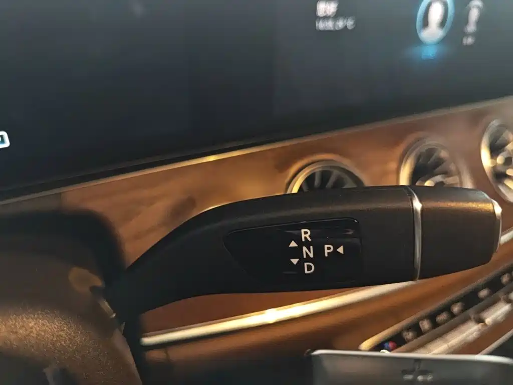 Mercedes-Benz E-Class 2022 — фото 14