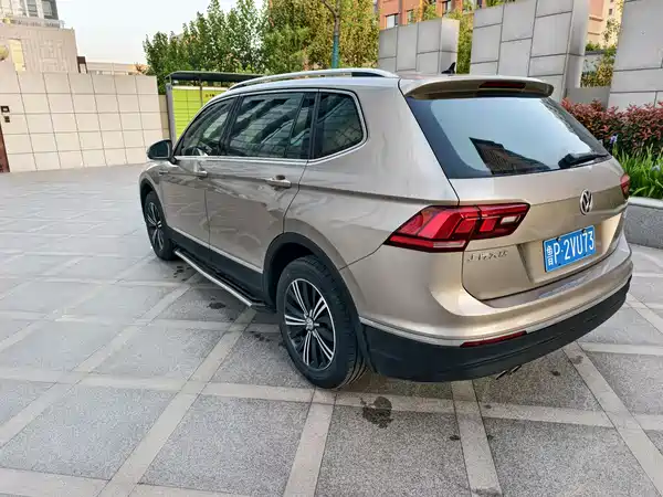 Volkswagen Tiguan L 2019