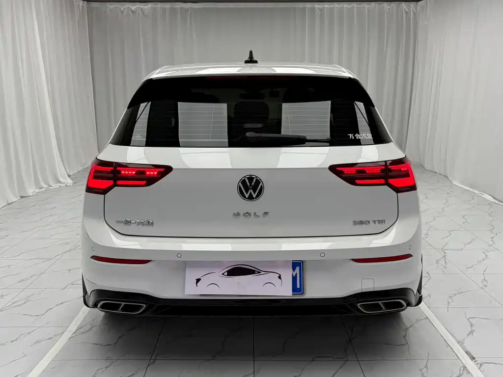 Volkswagen Golf 2022