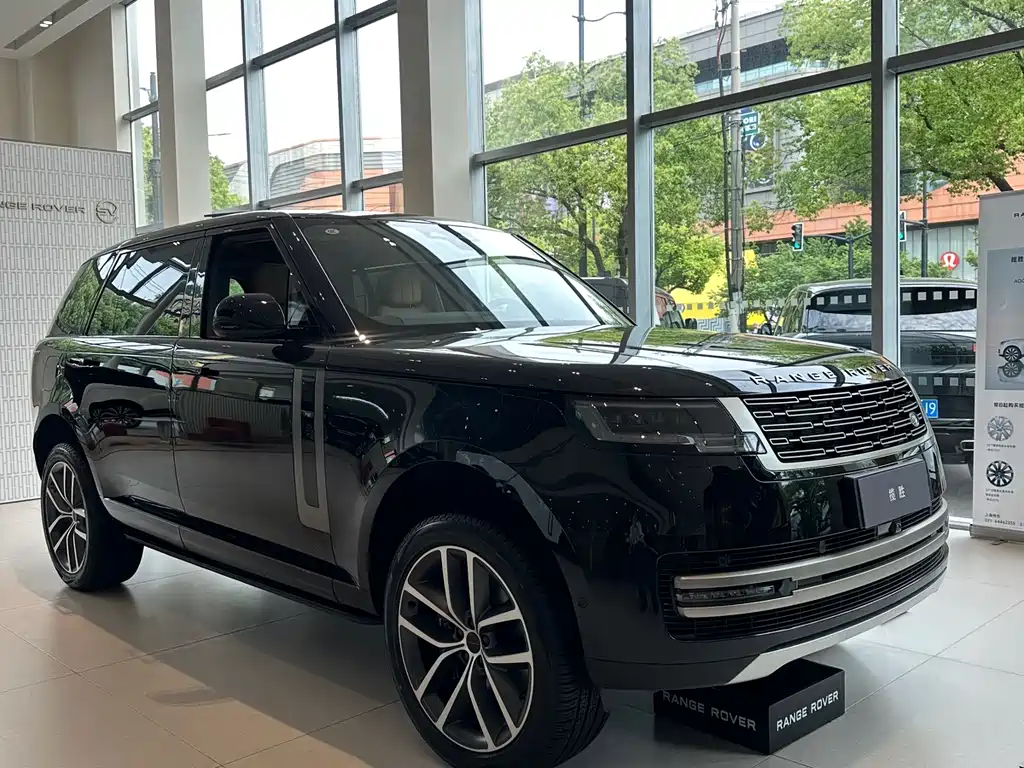 Land Rover Range Rover — фото 1