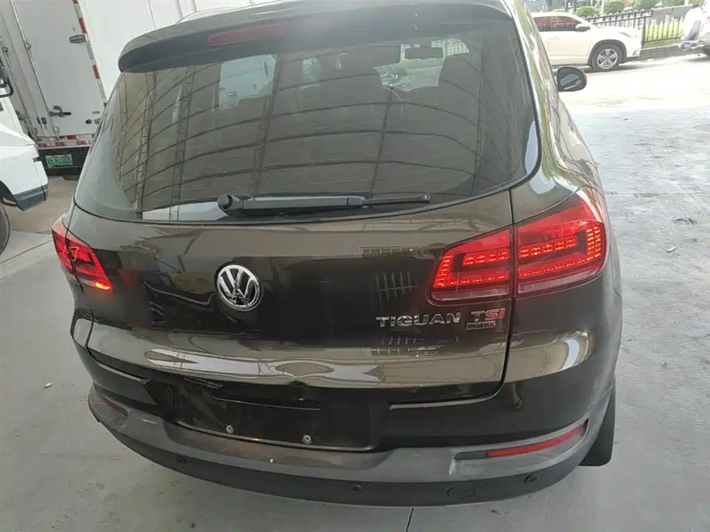 Volkswagen Tiguan 2015 — фото 6