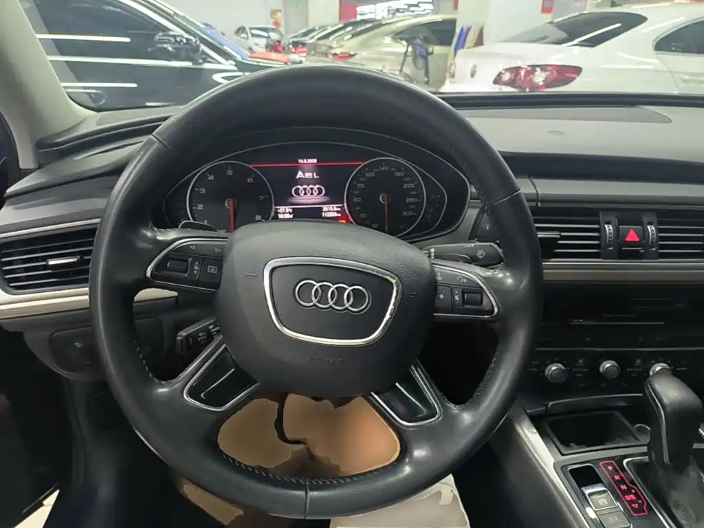 Audi A6L 2018 — фото 11