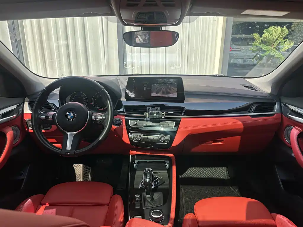 BMW X2 2023 — фото 11
